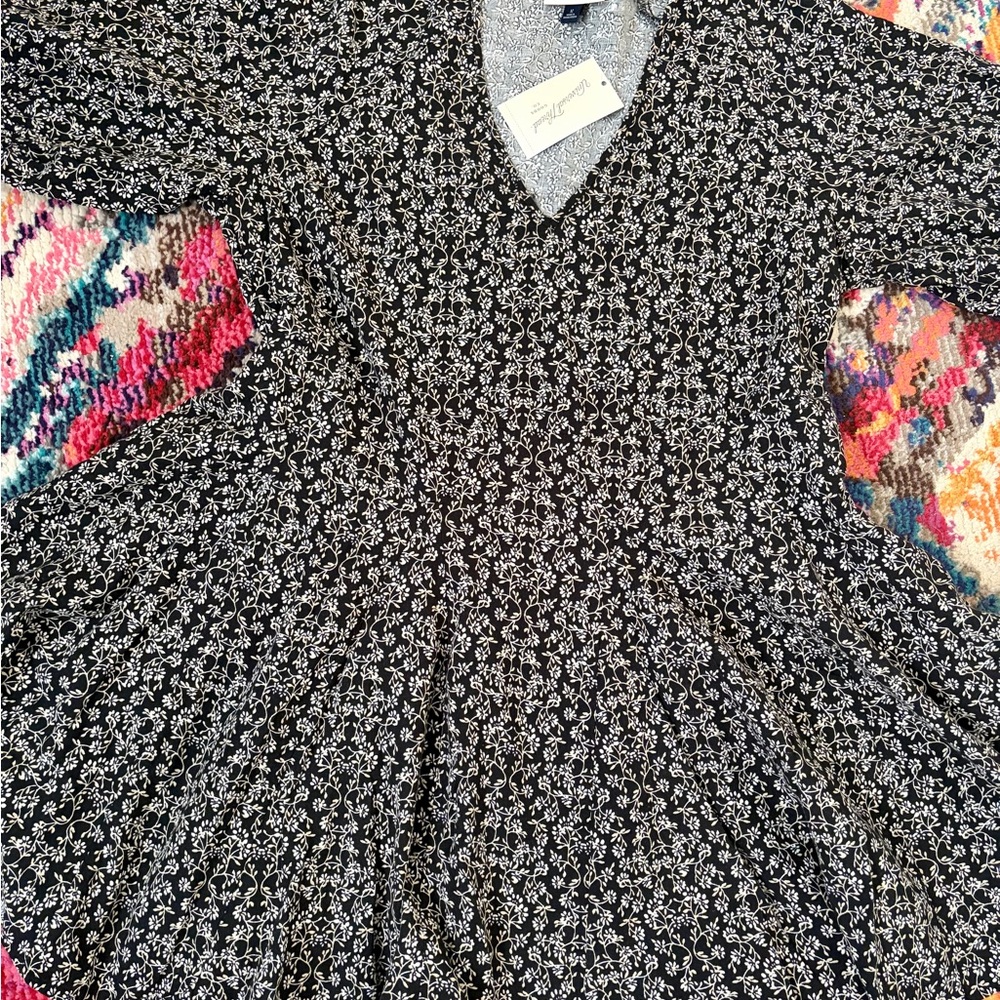 Universal Thread Black Dress with White Floral Print
